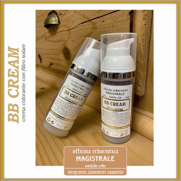 BB crema colorata con fattore di protezione solare e acido jaluronico